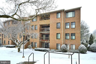 11301 Commonwealth Dr unit 3, Rockville, MD 20852 - photo 2