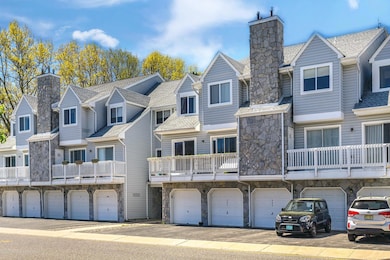 906 Scarlet Oak Ave, Toms River, NJ 08755 - photo 3