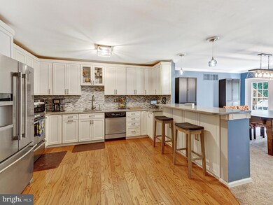 unlisted-address, Newtown Square, PA 19073 - photo 3
