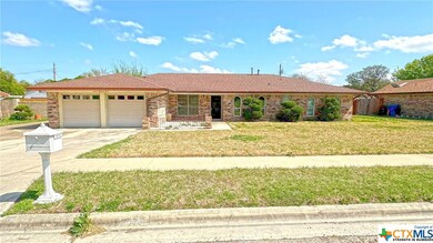 703 Allen St, Copperas Cove, TX 76522 - photo 2