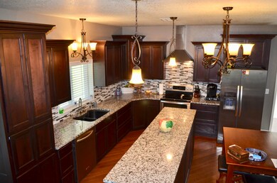 12551 Linden Dr, Neosho, MO 64850 - photo 5