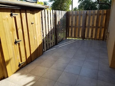 3603 Waterview Cir, Palm Springs, FL 33461 - photo 2