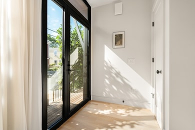 63 Bristol St unit 63, Cambridge, MA 02141 - photo 3