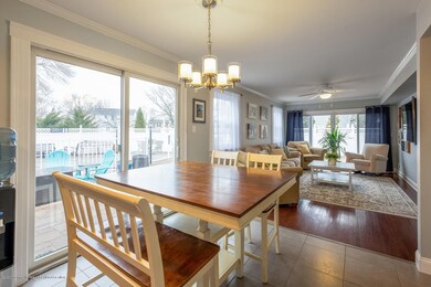 09_8diningarea_mls