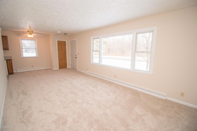 Living room/Dining room