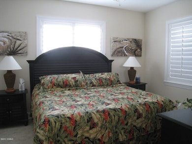 MASTER BEDROOM SUITE