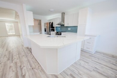 10332 Longmont Dr unit 473, Houston, TX 77042 - photo 7