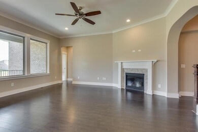 *Pictures are of another Woodbury E, for viewing purposes only. 