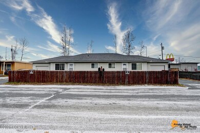 Super Nice West Anchorage Duplex