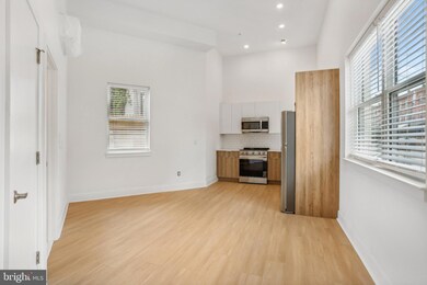 3952 Lancaster Ave unit 101, Philadelphia, PA 19104 - photo 4
