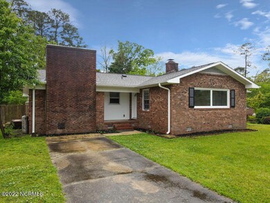 102 Club Ln, Jacksonville, NC 28546 - photo 2