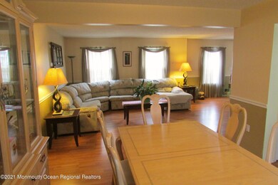 628 Loxley Dr, Toms River, NJ 08753 - photo 7