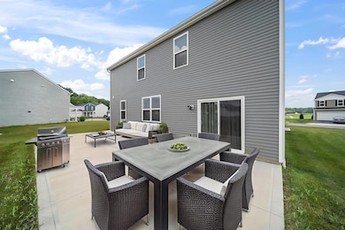 Lake Forest-1167-91-web-or-mls-DSC01326