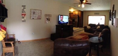 Living Room<|><|>