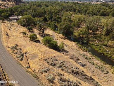 4 - Private & Peaceful