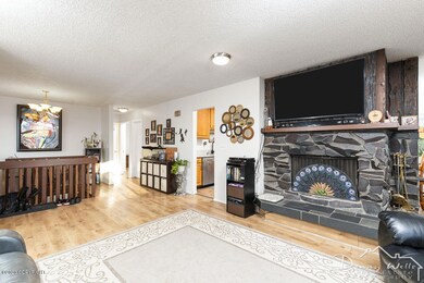 Living Room-20200125-2-3