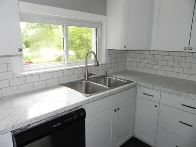 10727 Shaver Rd, Portage, MI 49024 - photo 5