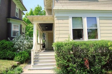 362 Lloyd Ave unit 1, Providence, RI 02906 - photo 2