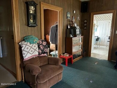 19 Gilead St, Adams, MA 01220 - photo 2