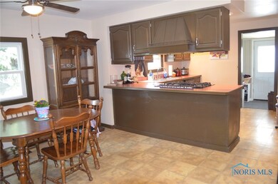 119 S 2nd St, North Baltimore, OH 45872 - photo 4