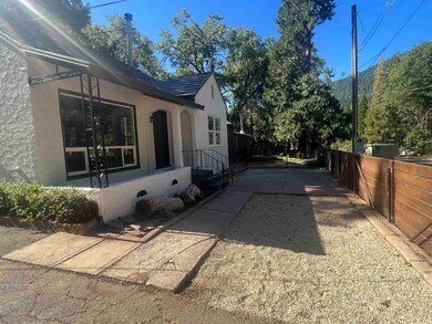 4416 Dunsmuir Ave, Dunsmuir, CA 96025 - photo 2