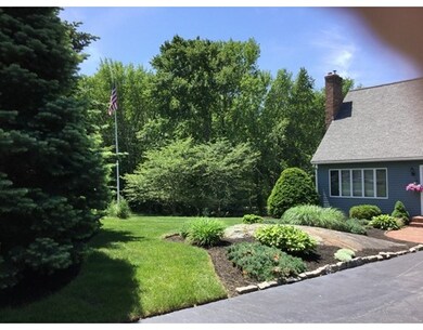 24 Holbrook Ln, Uxbridge, MA 01569 - photo 5