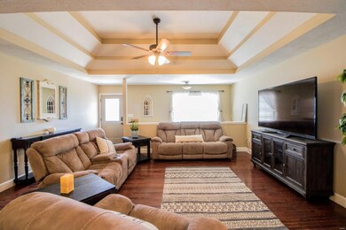 20335 Hardcastle Ln, Saint Robert, MO 65584 - photo 6