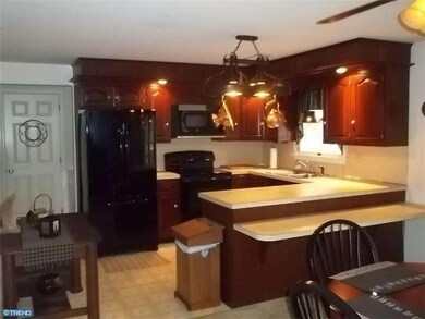 363 Estate Rd, Boyertown, PA 19512 - photo 4