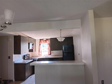 15615 Willowdale Rd, Tampa, FL 33625 - photo 7