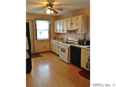 Kitchen. Freshly painted kitchen with newer lamina