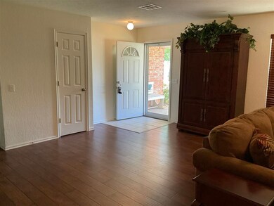 140 Ridgecrest Dr, Duncan, OK 73533 - photo 6