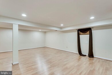 7209 Hastings Dr, Capitol Heights, MD 20743 - photo 6