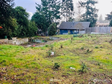 271 Hardie Ave NW, Renton, WA 98057 - photo 2