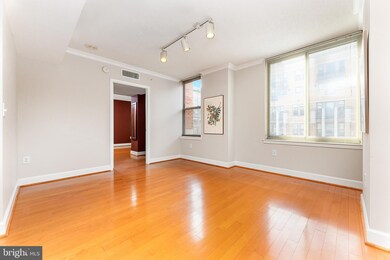 1201 N Garfield St unit 907, Arlington, VA 22201 - photo 7