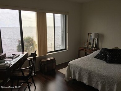 6900 master bedroom