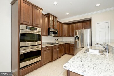 15099 Leicestershire St unit 71, Woodbridge, VA 22191 - photo 4