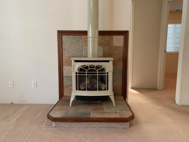 327 Donna Way, Central Point, OR 97502 - photo 5