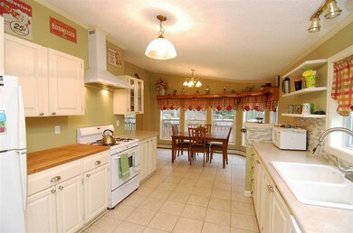 289 Schoodac Rd, Warner, NH 03278 - photo 4