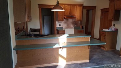 501 N Gilbert St, Ada, OH 45810 - photo 4