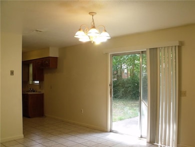 403 Dickson St, Bentonville, AR 72712 - photo 7