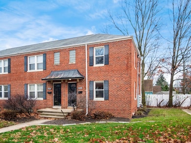 1459 Elmwood Ave unit 1459, Columbus, OH 43212 - photo 2