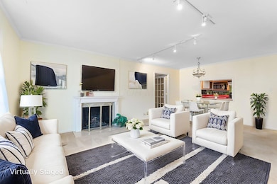 1631 Roxbury (Interior)-4 virtually stag