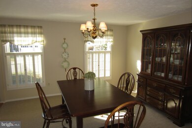9914 Manet Rd, Burke, VA 22015 - photo 2