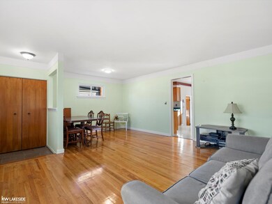 24410 Loretta Ave, Warren, MI 48091 - photo 4