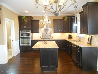 904 Megan Dr, Greenville, NC 27834 - photo 2