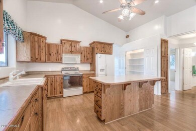Kitchen (1)