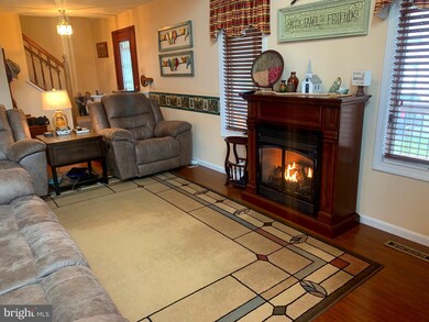 298 Worlds End Ln, Linden, VA 22642 - photo 2