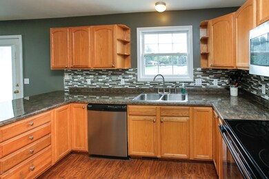8972 grape holly st-107