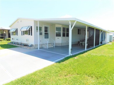 5650 Loretta Ct, Zephyrhills, FL 33542 - photo 3