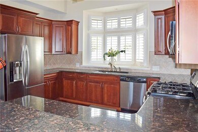 Kitchen with stainless steal appliances (stay)